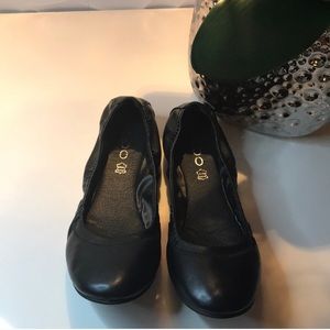 Aldo Black Ballet Flats